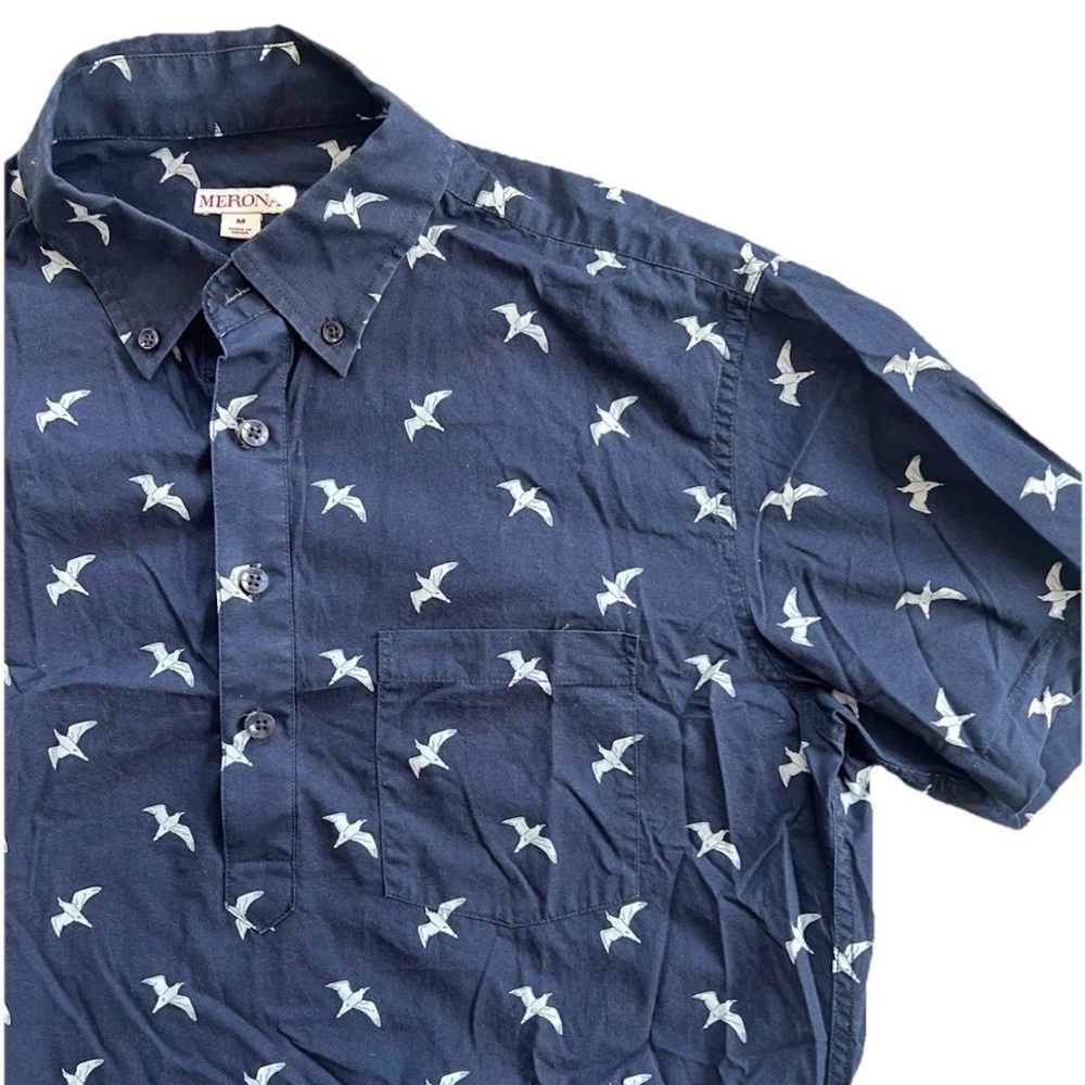 Merona Men's Short Sleeve Half Button Down Shirt M Bird Allover Print Preppy